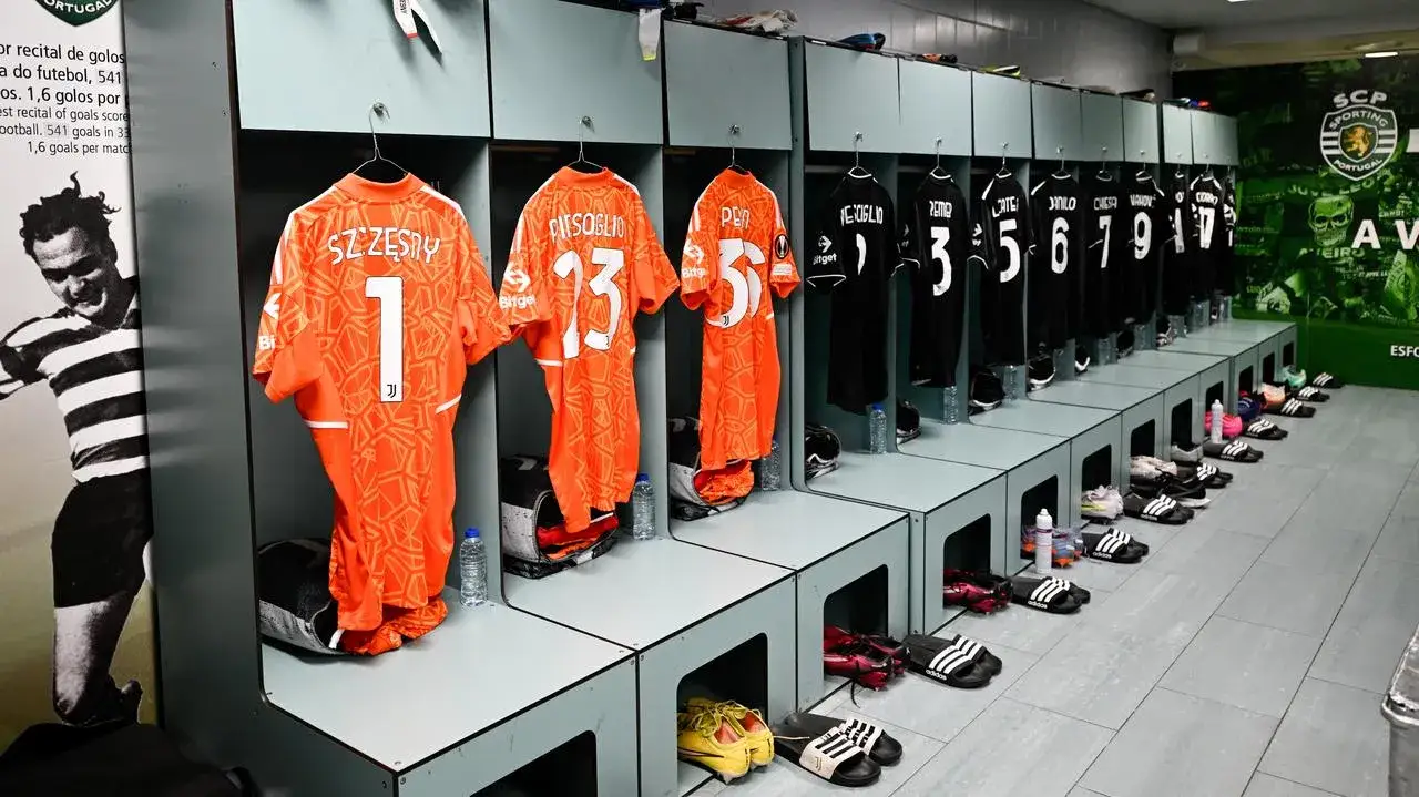 Jaki piłkarz ma numer 10? Odkryj największe gwiazdy futbolu