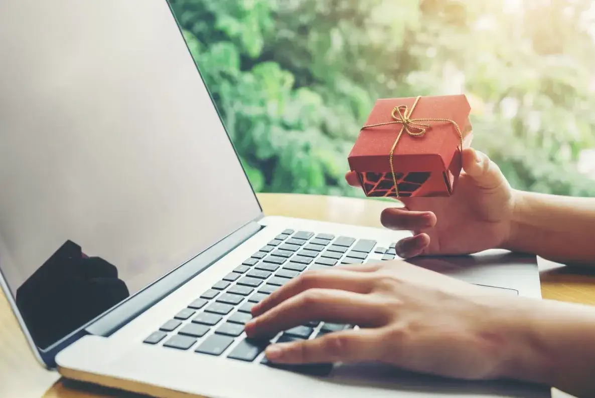 Jak bonusy urodzinowe i rocznicowe napędzają zaangażowanie graczy przez cały rok