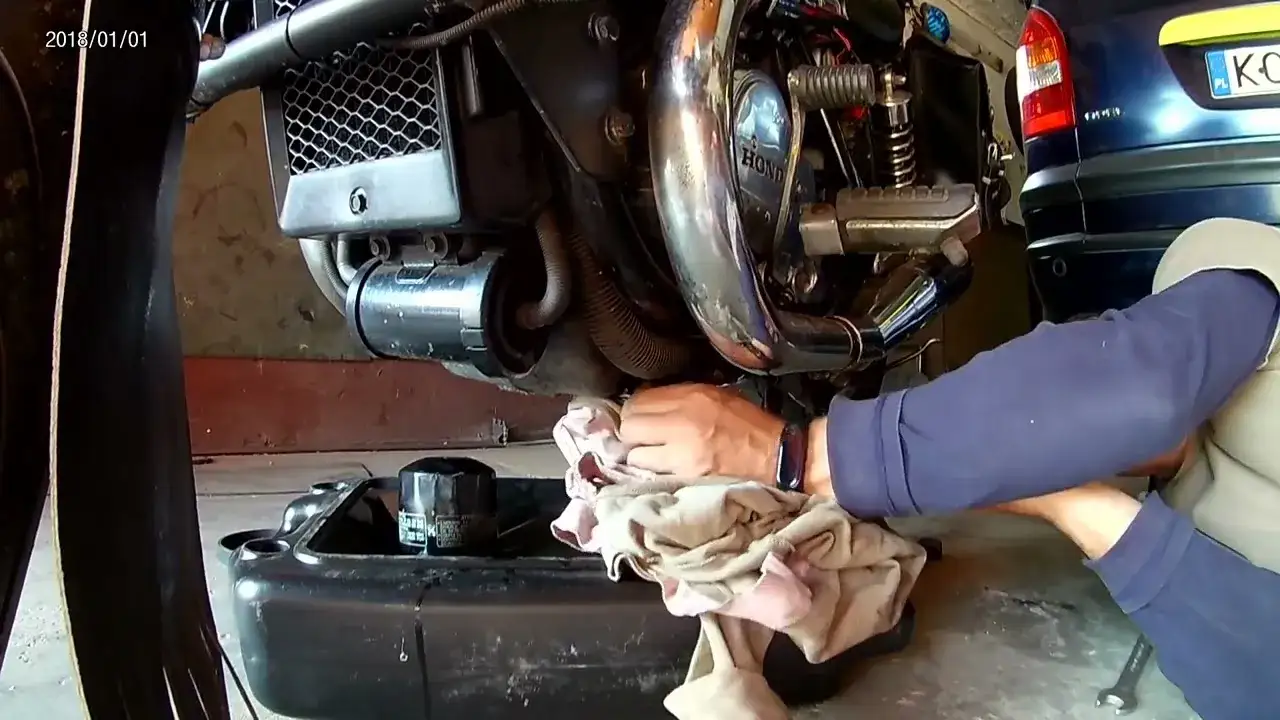 Ile oleju potrzebuje Honda Shadow 750? Sprawdź, aby uniknąć problemów
