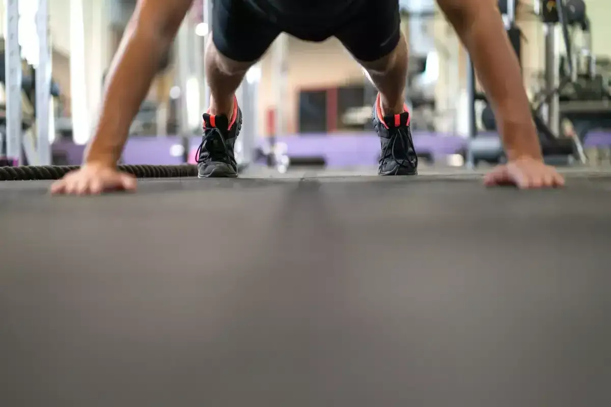 Trening FBW co to? Poznaj skuteczne metody na pełne ciało