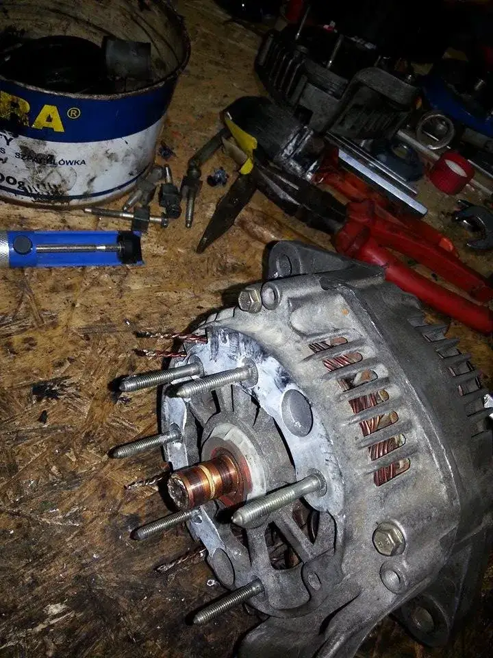 Jak wymienić diody w alternatorze – prosty poradnik bez błędów i kosztownych napraw