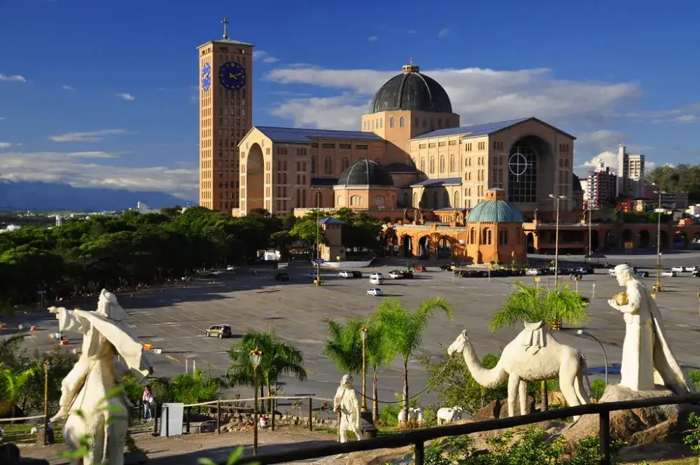 Aparecida sanktuarium: historia, znaczenie i praktyczne informacje