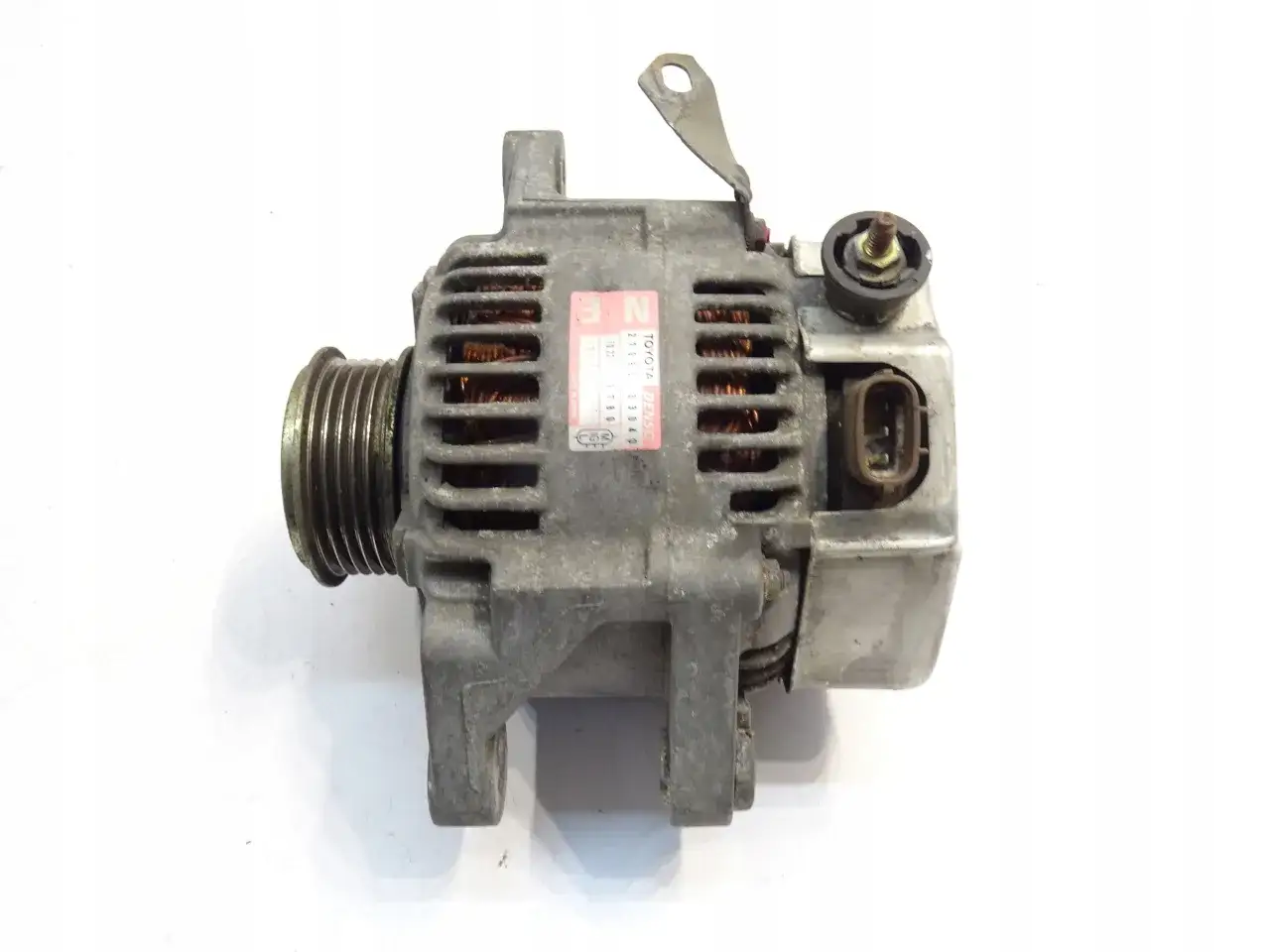 Ile kosztuje alternator do toyoty yaris? Ceny, porady i wybór