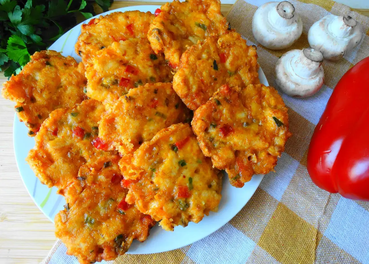 Przepis na pierś z kurczaka siekaną z serem: najlepsze kotlety