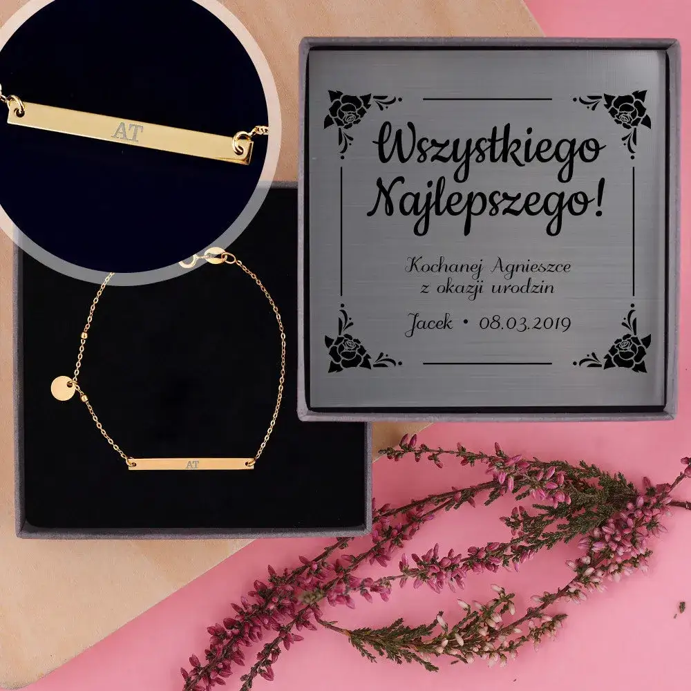 Co kupić przyjaciółce na 50 urodziny? Oryginalne i wyjątkowe pomysły