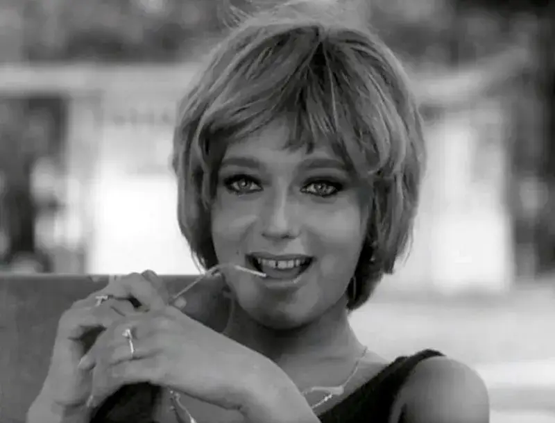 Kim jest Ewa Szykulska i ile ma lat? Zaskakujące fakty o aktorce