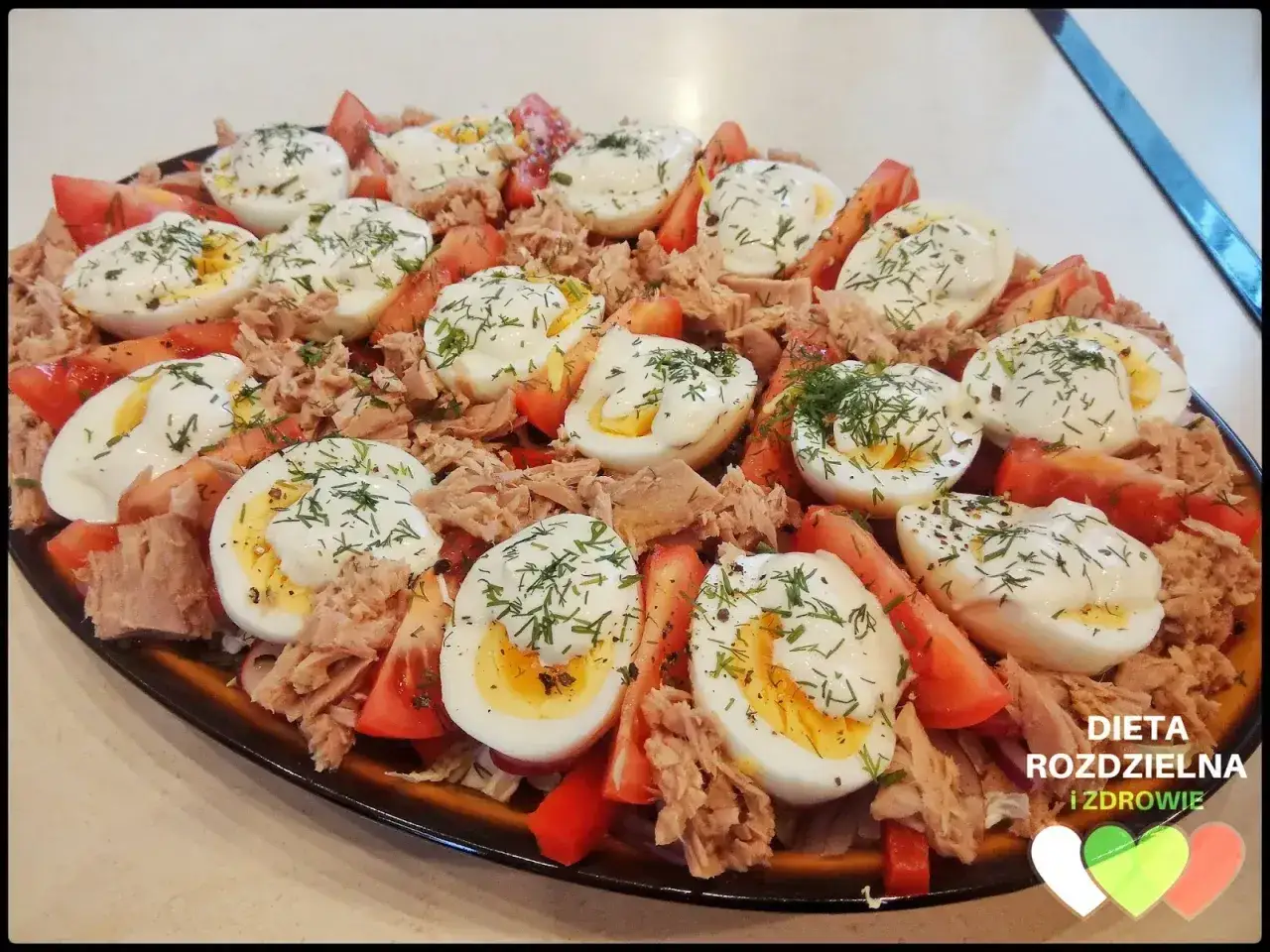 Jak zrobić sałatkę z tuńczyka z puszki - szybki i pyszny przepis