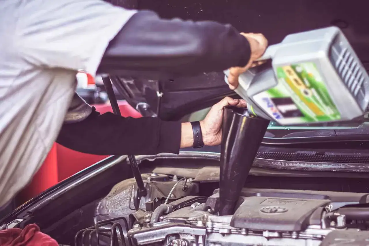 Dacia Duster - co ile wymiana oleju, aby uniknąć kosztownych napraw