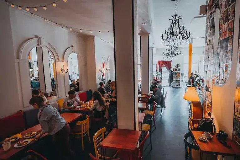 Pop'n'Art Łódź - kulturalne wydarzenia, smakowite jedzenie i kontakt