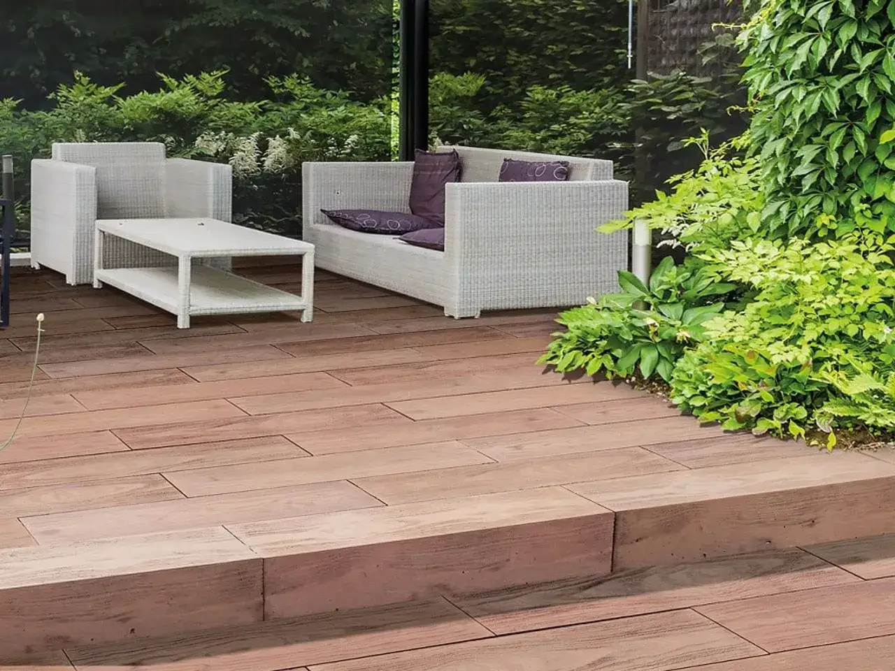 Rewolucyjny sposób na remont tarasu: Płytki na płytki bez błędów