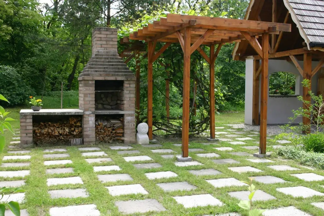 Jak zbudować grill z cegieł – proste kroki i niezbędne materiały