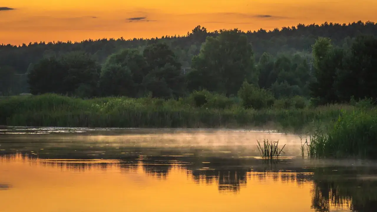 Jeziora warmińsko mazurskie: odkryj najpiękniejsze miejsca i atrakcje