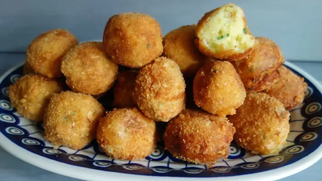 Kulki ziemniaczane z piekarnika – idealna temperatura i czas pieczenia