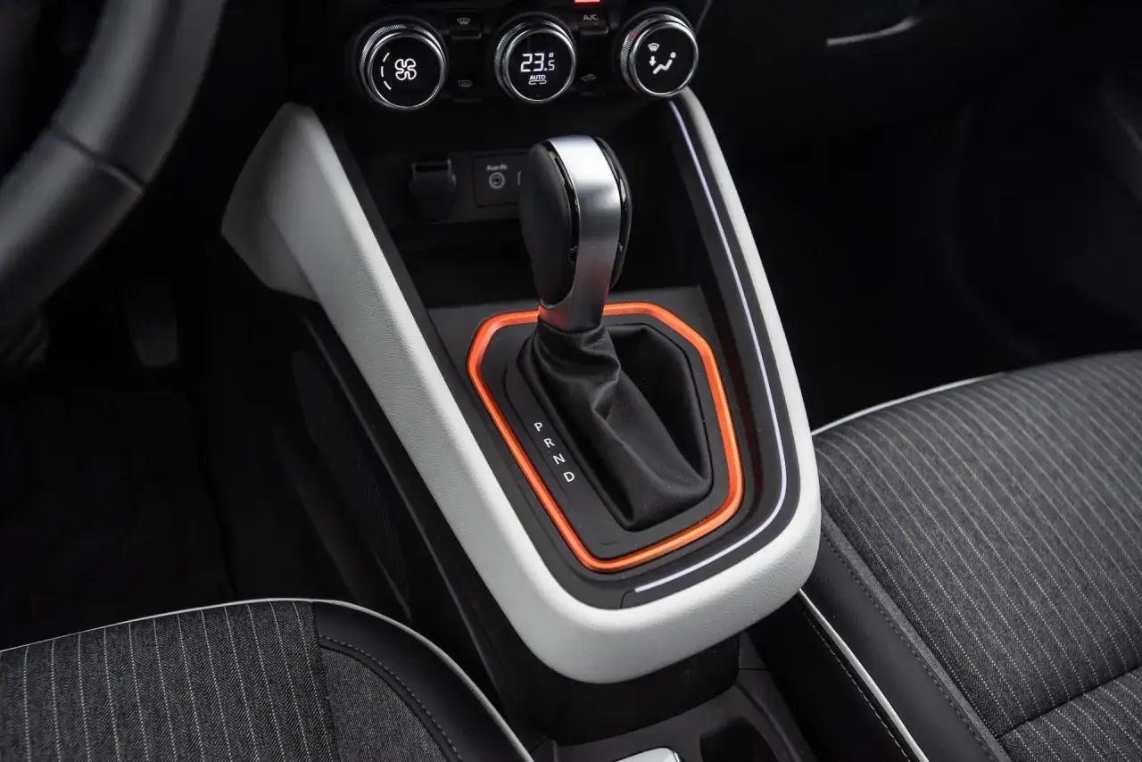 Czego nie wolno robić w samochodzie z automatyczną skrzynią biegów, by uniknąć kosztownych napraw