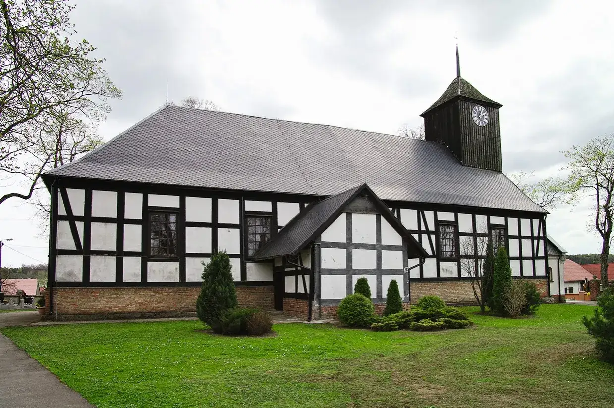 Sanktuarium Sianowo: Historia, legenda i znaczenie w Kaszubach