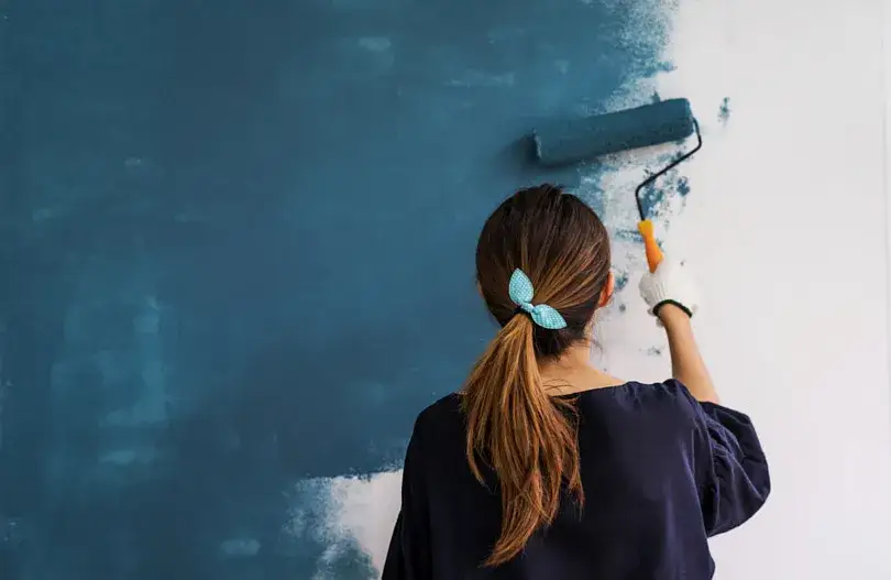 Dlaczego po malowaniu widać smugi i jak ich uniknąć w prosty sposób