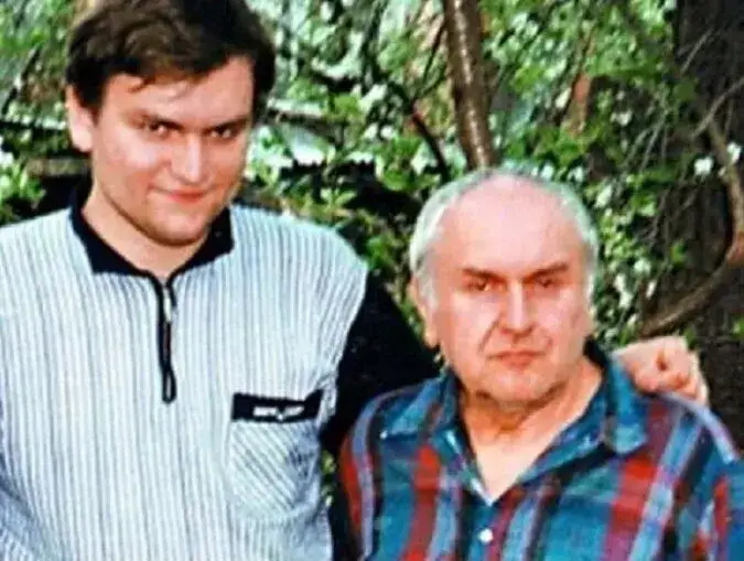 Ile lat ma syn Anny German? Zaskakujące fakty o Zbigniewie Tucholskim