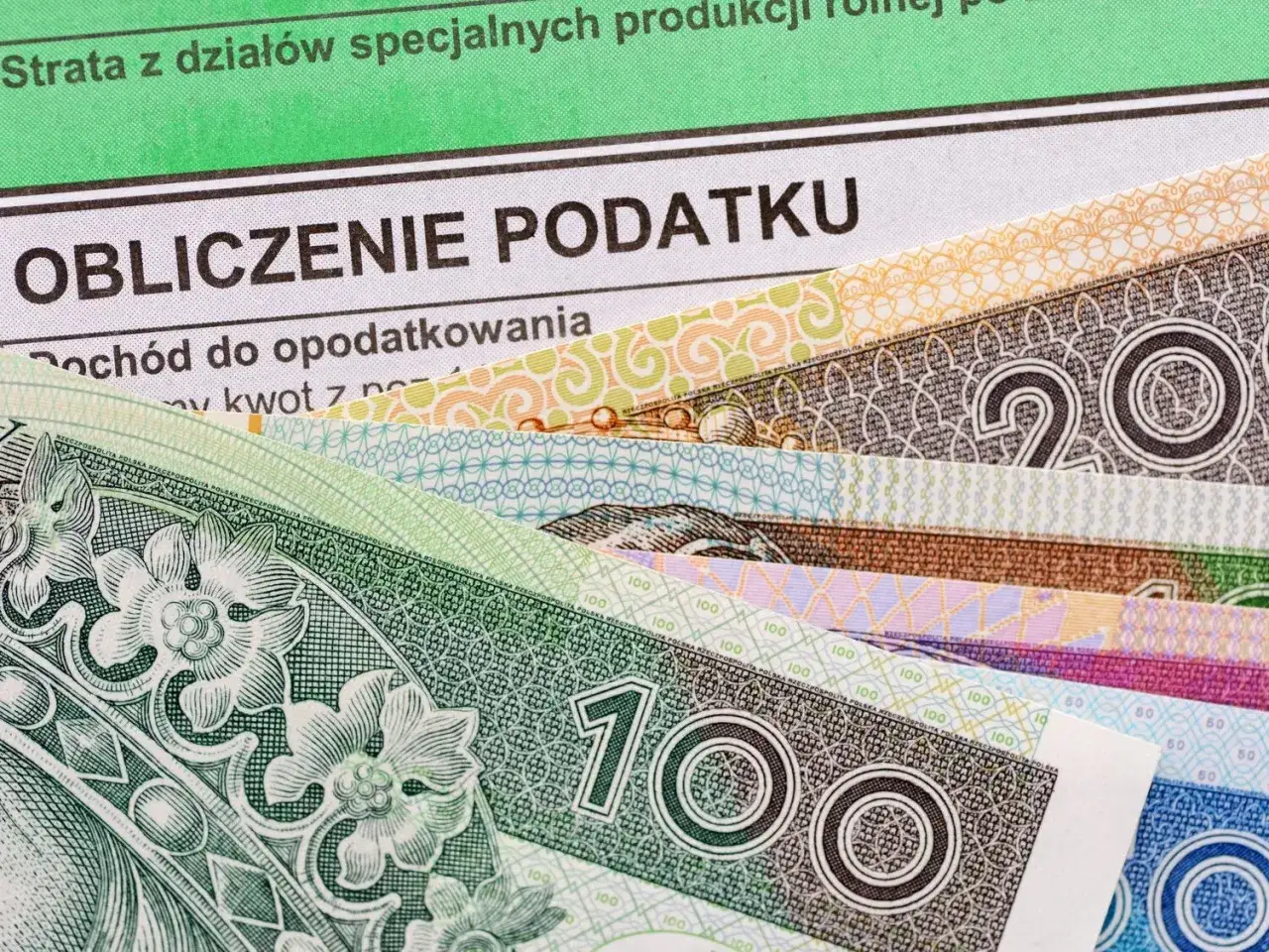 Czy od obligacji jest podatek? Sprawdź, jak uniknąć niepotrzebnych kosztów!