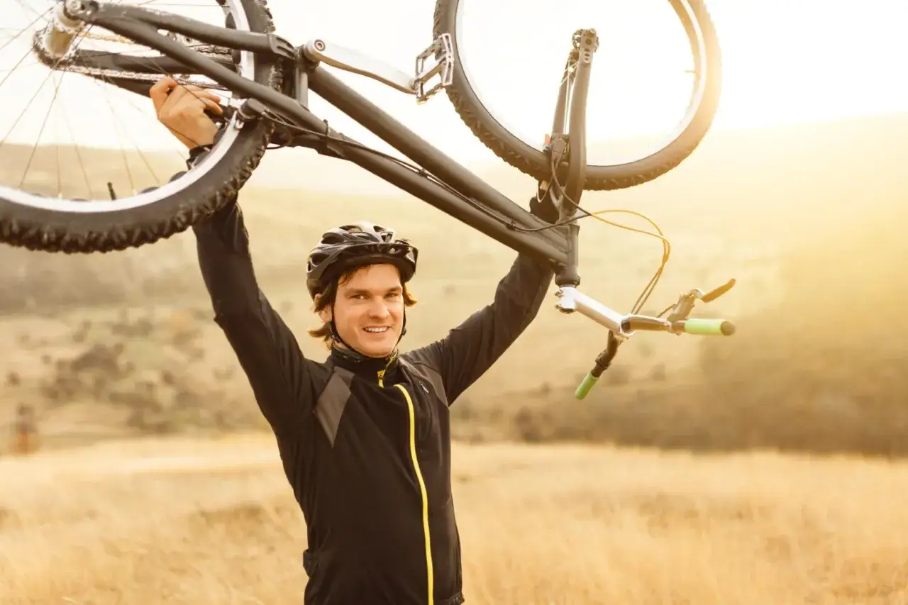 Jak przygotować rower męski do długiej podróży? Praktyczny przewodnik