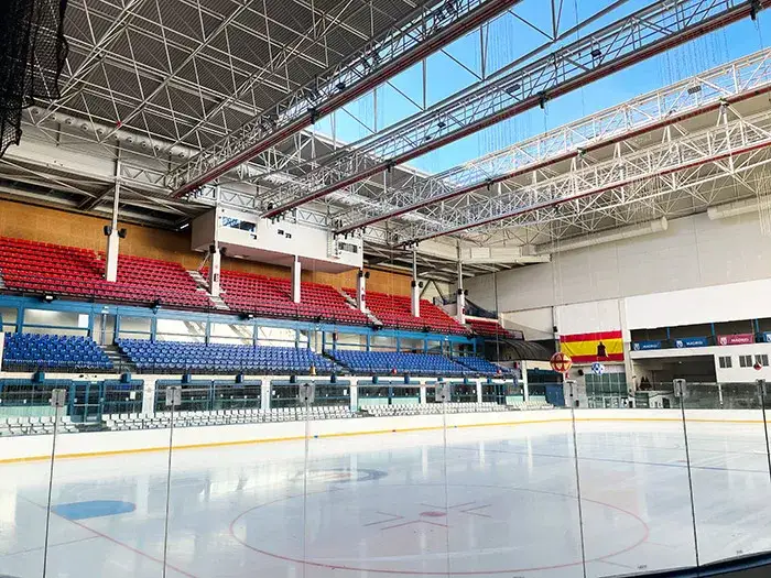 Todo lo que necesitas saber sobre la pista de patinaje en el Palacio de Hielo