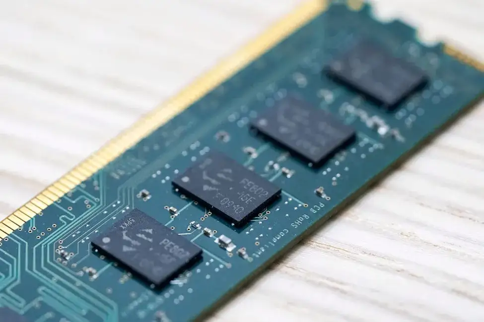 Jak sprawdzić RAM w PC i uniknąć problemów z wydajnością