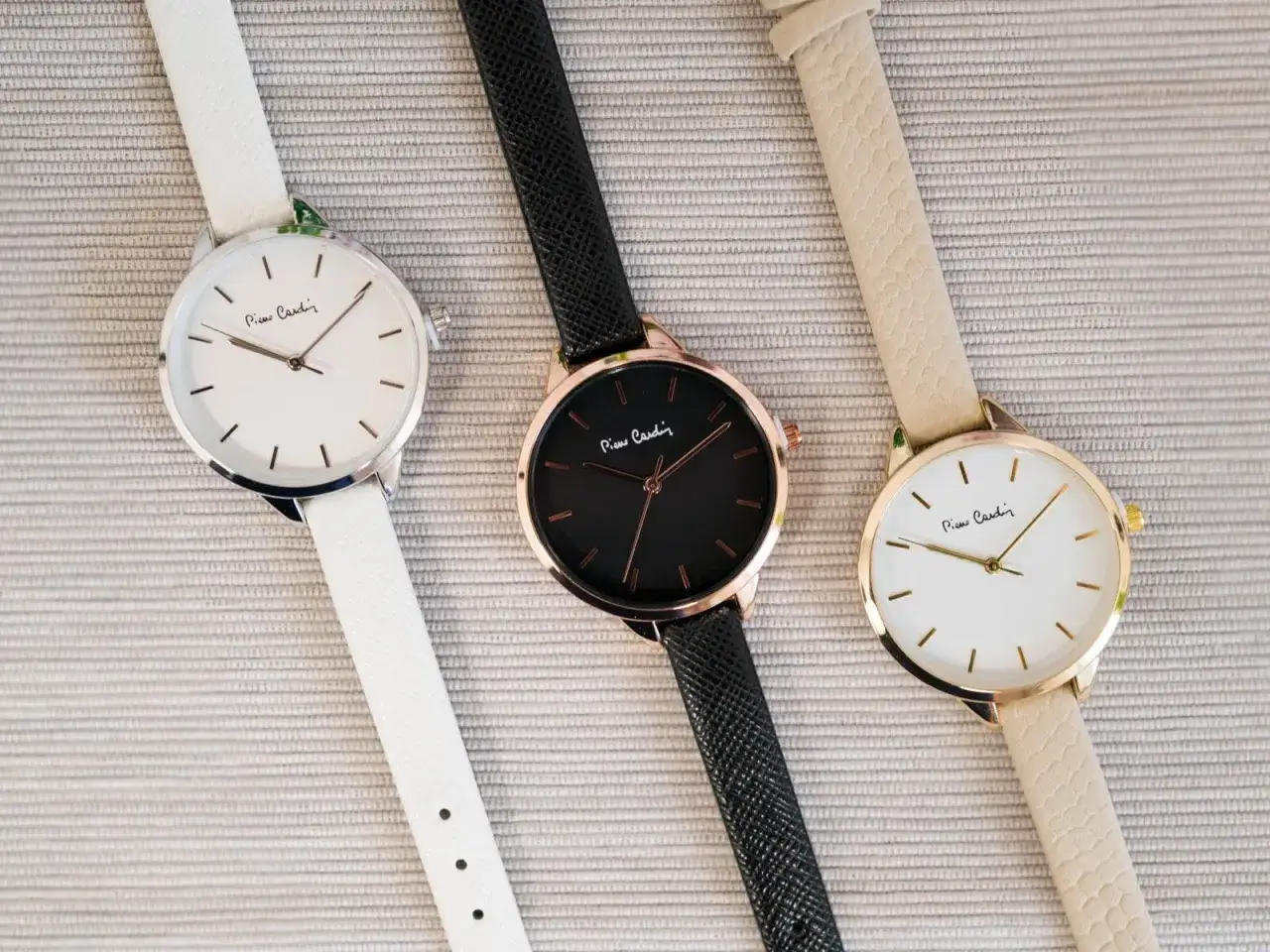 Zegarek damski zestaw – eleganckie opcje na wyjątkowy prezent