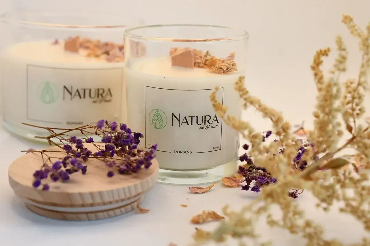 Ile olejku do świecy, aby uniknąć zbyt słabego zapachu?