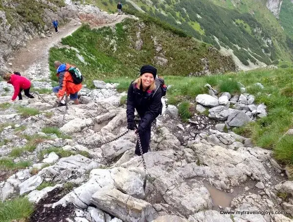 Ile zajmuje wejście na Giewont? Poznaj czasy przejścia na szczyt