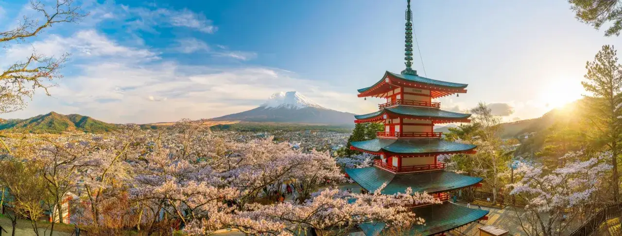 Ile trwa lot do Japonii z Warszawy? Sprawdź, co wpływa na czas podróży