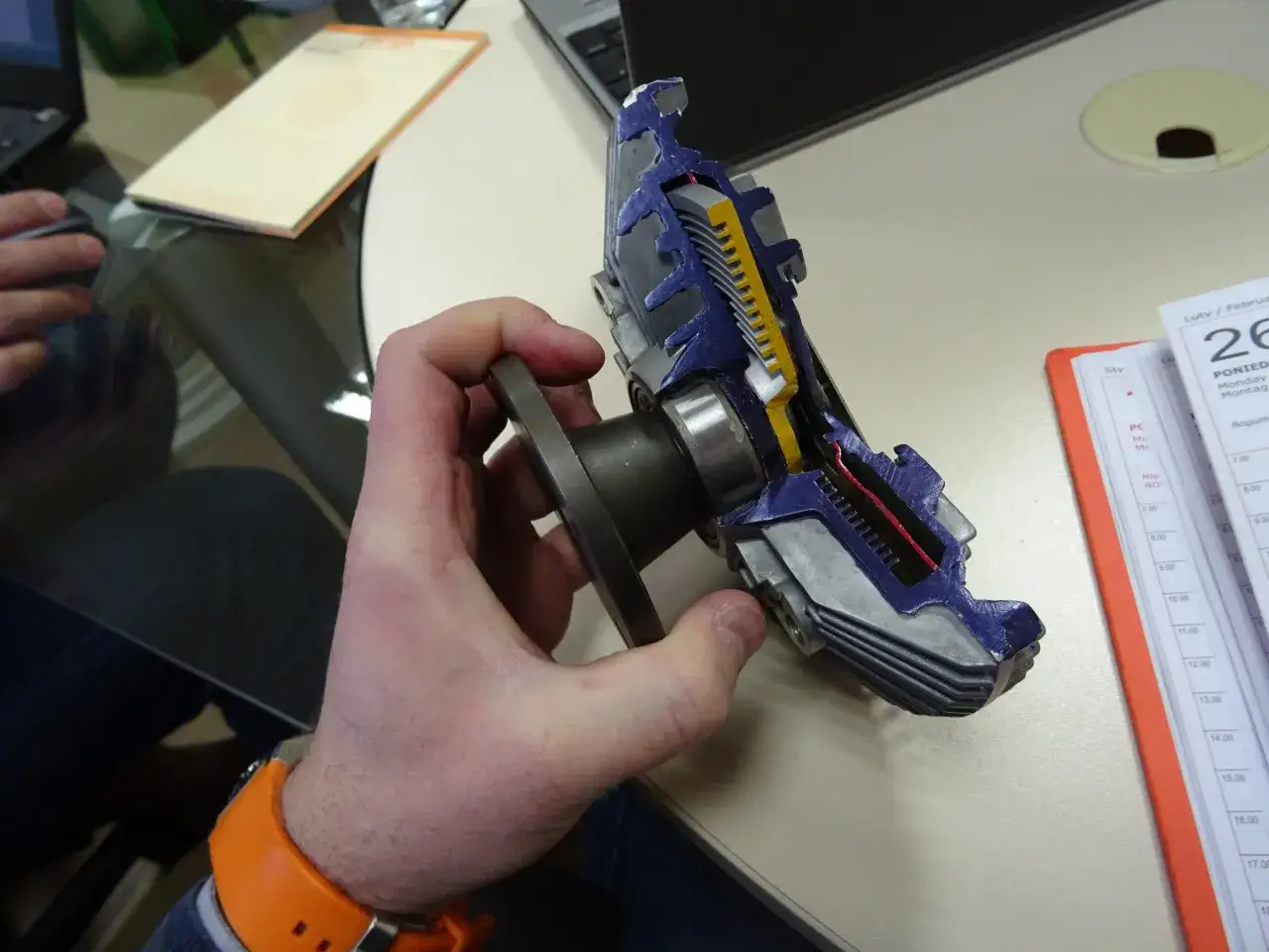 Jak sprawdzić sprzęgło wiskotyczne i uniknąć kosztownych napraw