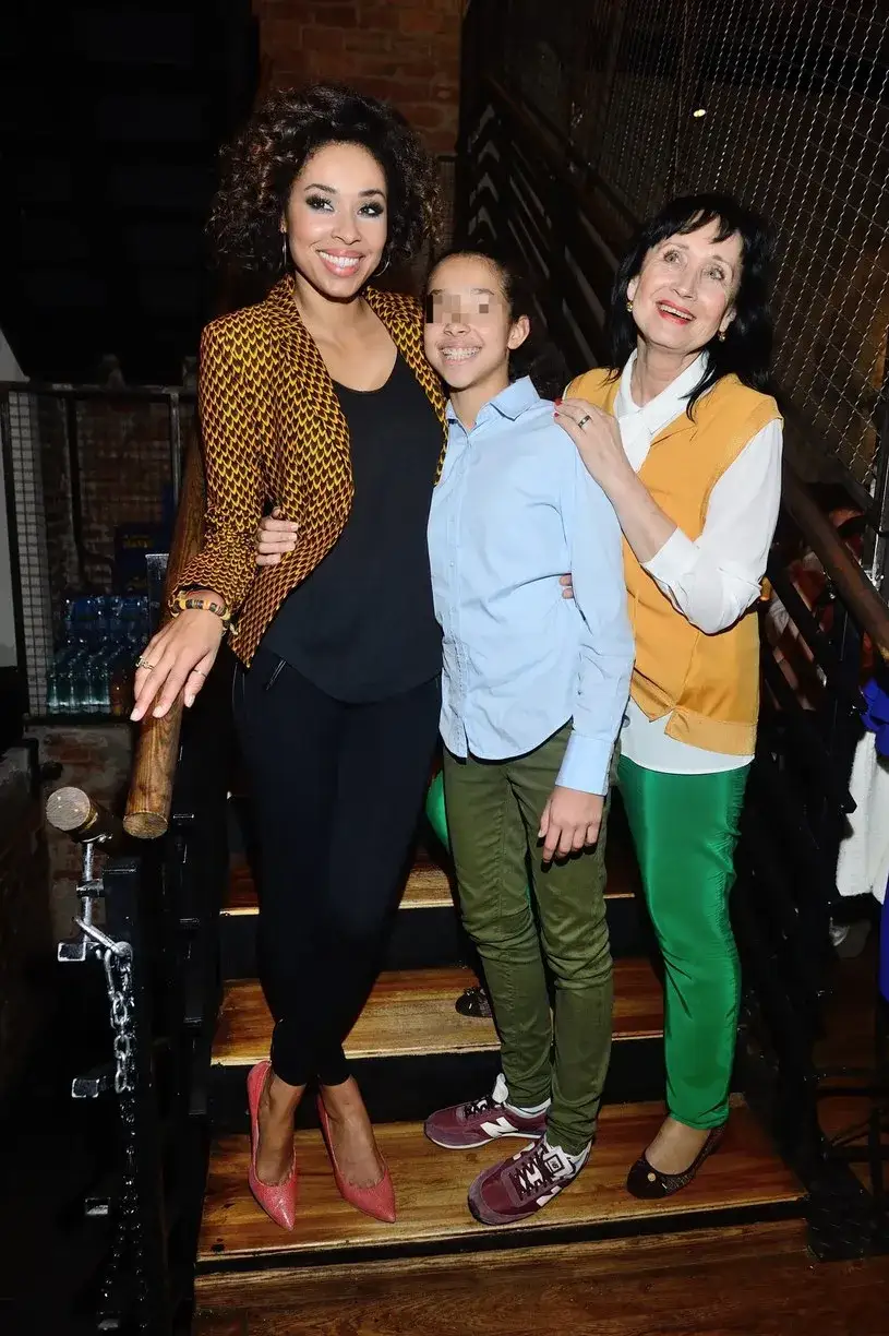 Czy Omena Mensah ma dzieci? Sekrety jej życia prywatnego ujawnione