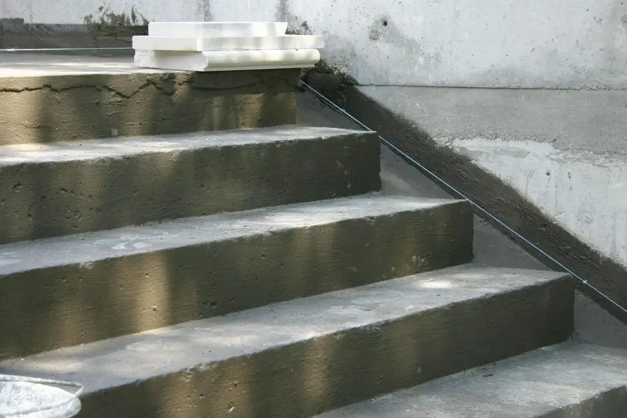 Jak wykonać schody żelbetowe - krok po kroku bez błędów