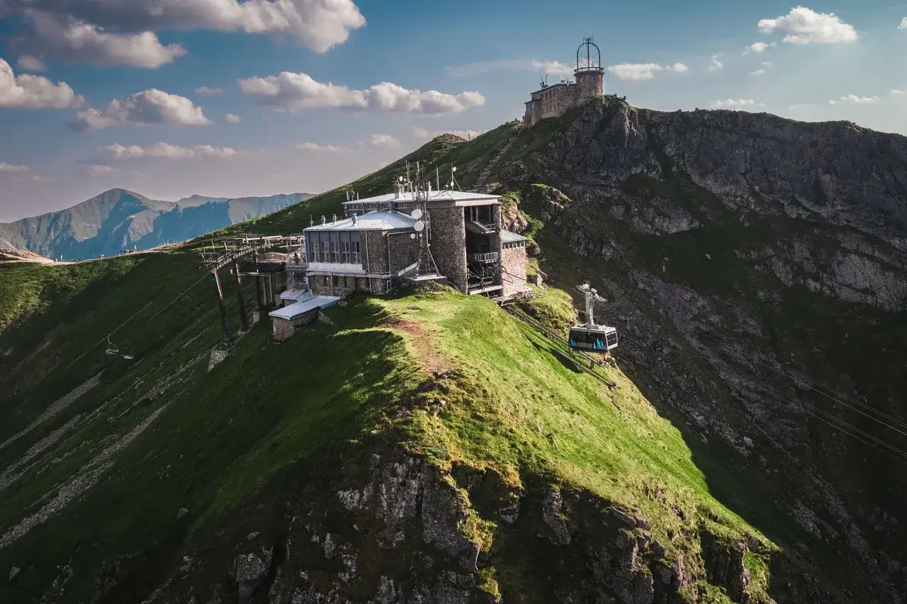 Kasprowy Wierch atrakcje – niezapomniane widoki i aktywności w Tatrach