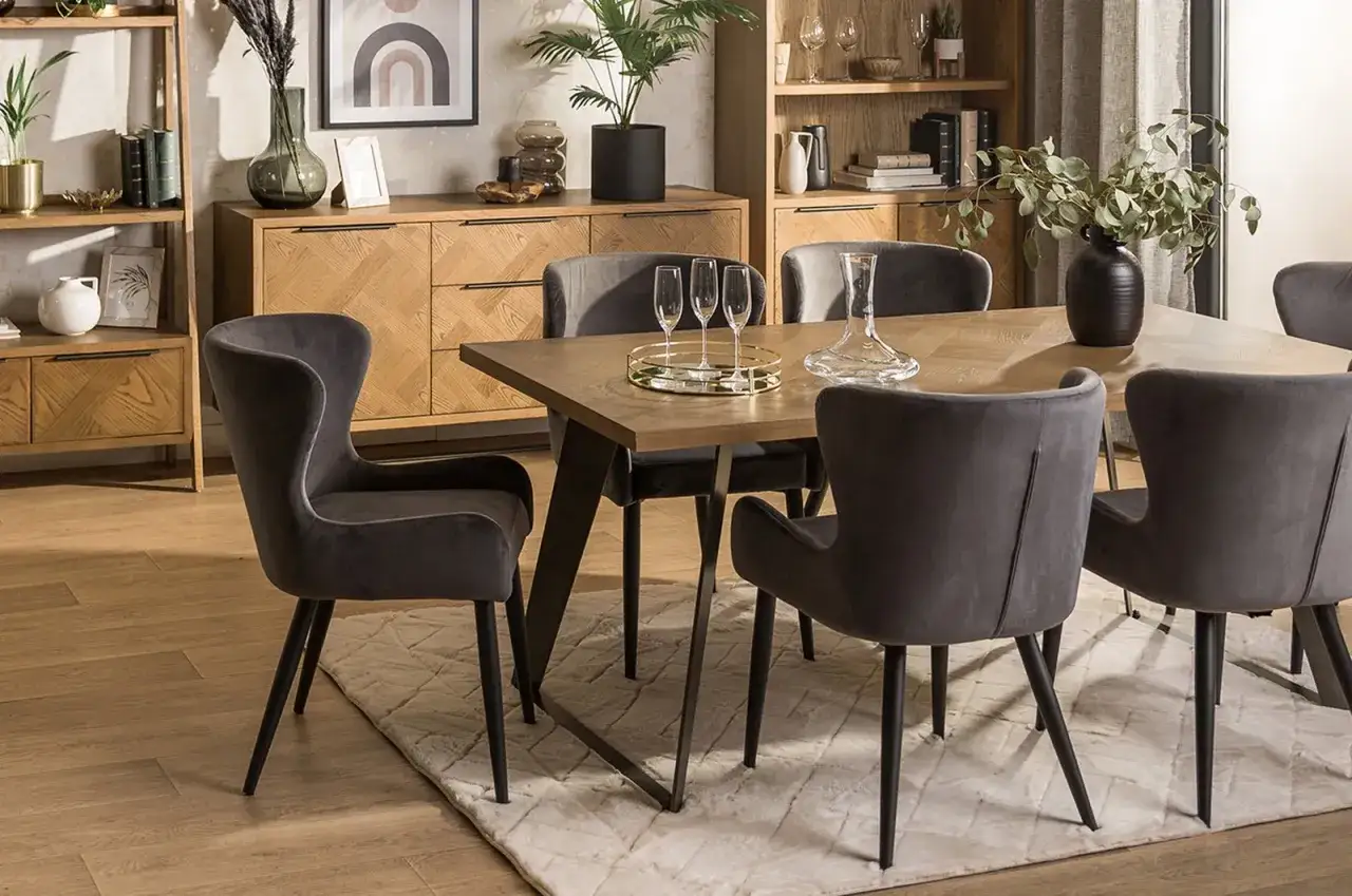 Jak dobrać wysokość krzesła do stołu dla maksymalnego komfortu