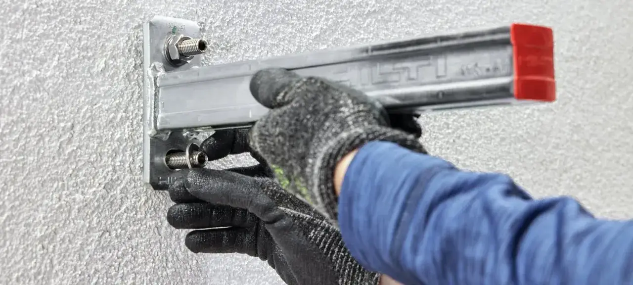 Kotwa drutowa – klucz do stabilności elewacji murowanej i bezpieczeństwa