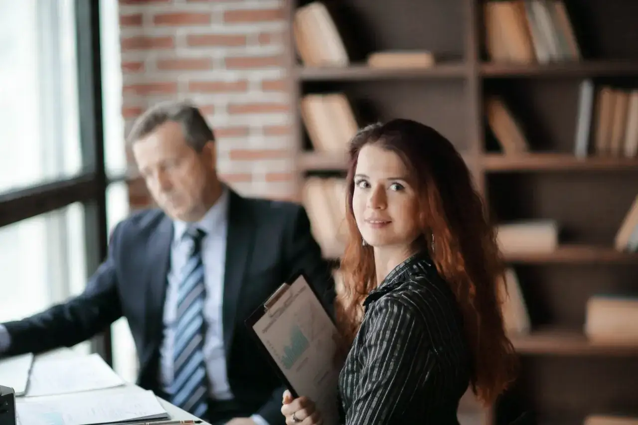 Ile uprawomocni się wyrok? Sprawdź, co musisz wiedzieć o terminach