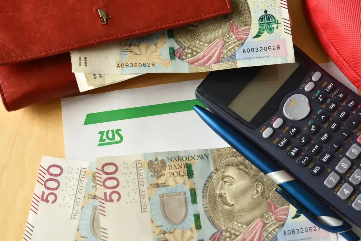 Kiedy złożyć wniosek emerytalny? Poznaj najkorzystniejszy termin