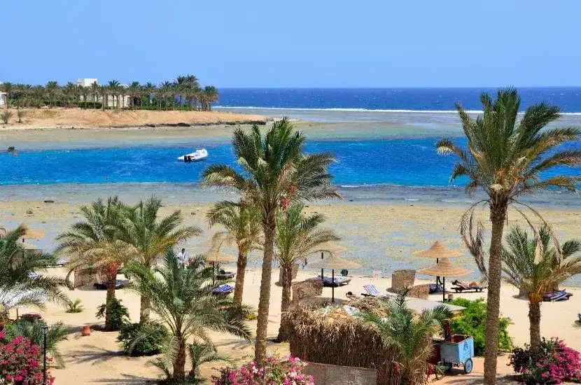 Ile trwa lot z Wrocławia do Hurghady? Czas, który musisz znać