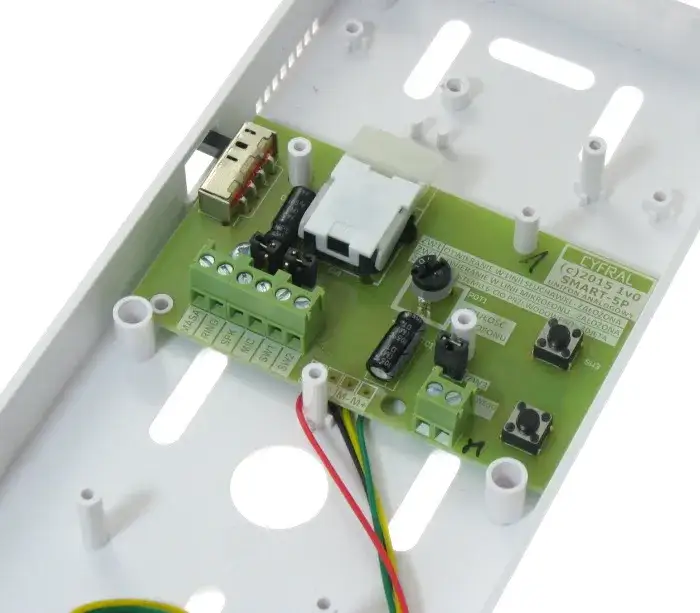 Jak podłączyć domofon Cyfral Smart 5P - uniknij typowych błędów instalacji