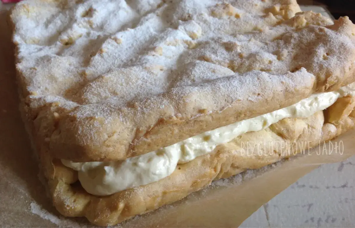 Karpatka bezglutenowa: Przepis, który zawsze się udaje!