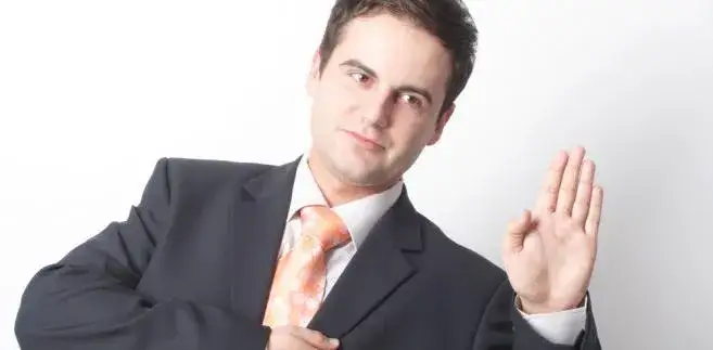 Czy zeznania świadków są tajne? Poznaj prawne aspekty poufności