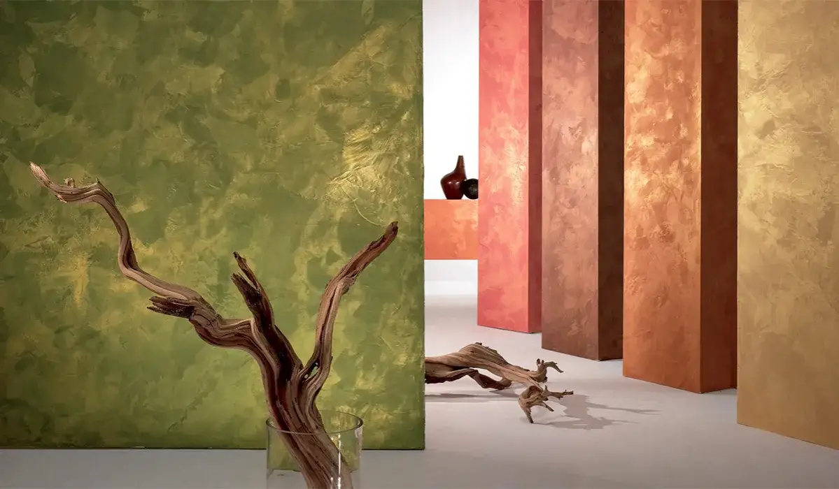 Tynk ozdobny w przedpokoju: Jak wybrać trwałe i modne wykończenie?