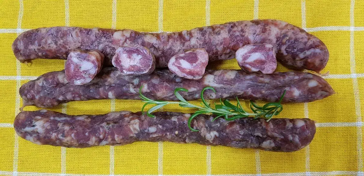 Kiełbasa palcówka wędzona - tradycyjny smak, który musisz spróbować