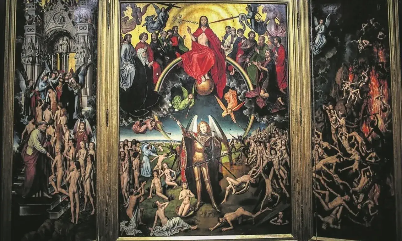 Tryptyk z sądem ostatecznym, gdzie po lewej zbawieni idą do nieba, w centrum Archanioł Michał, a po prawej potępieni w piekle. To jest motyw Deesis.