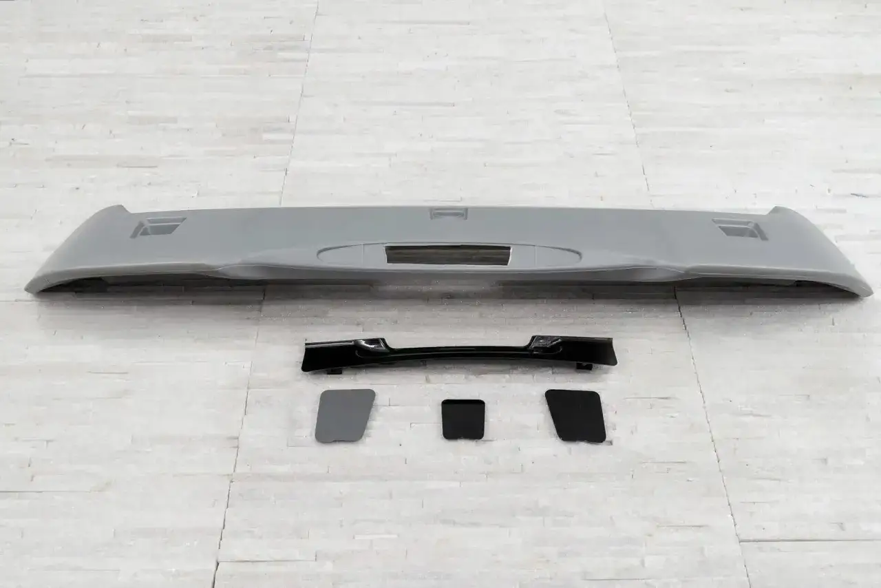 Spoiler do Hondy CR-V: Wybór, montaż, koszty Czy warto?