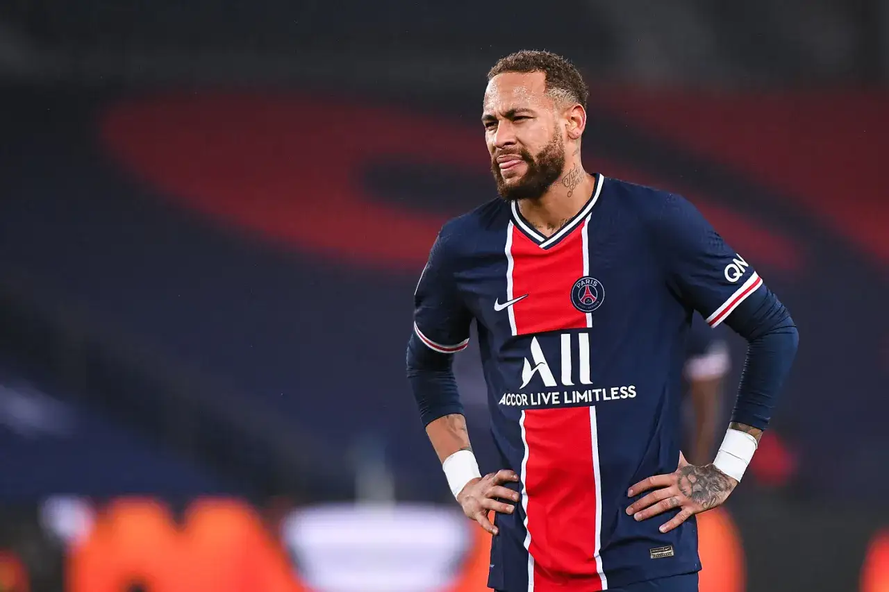 Ile zarabia Neymar w PSG? Zaskakujące kwoty i szczegóły jego wynagrodzenia