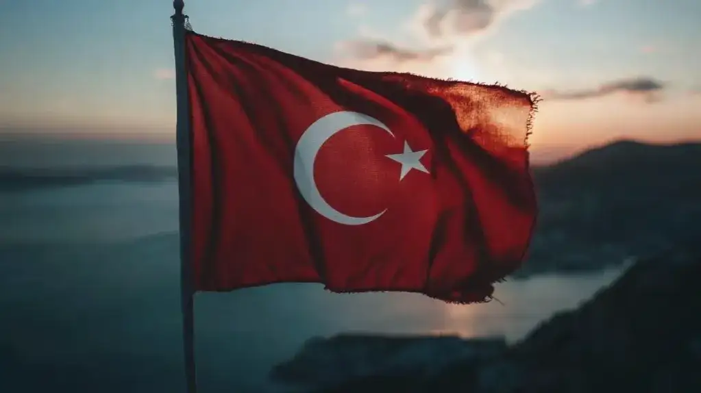 Czy w Turcji można wychodzić z hotelu? Sprawdź aktualne zasady i bezpieczeństwo