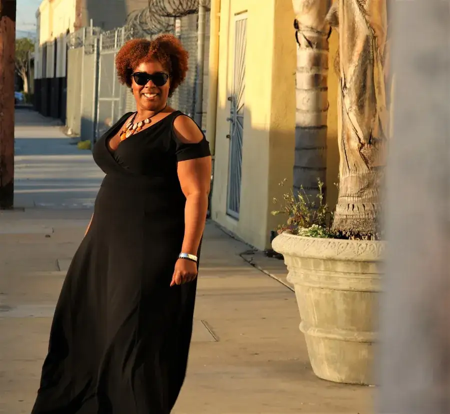 Jak się ubrać po 60-tce, aby czuć się elegancko i komfortowo