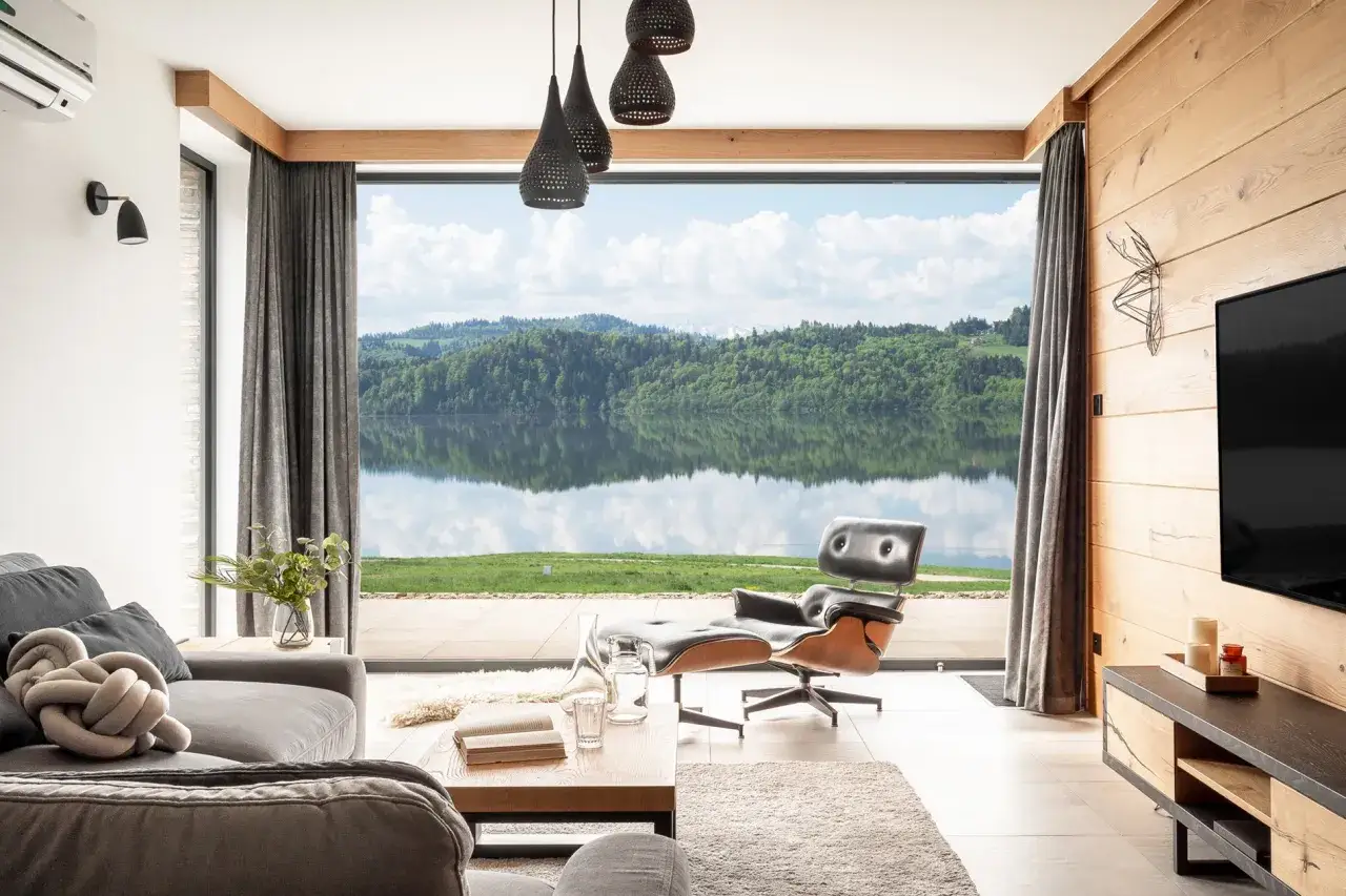 Nocleg z widokiem na Jezioro Czorsztyńskie: Gdzie szukać perełek?