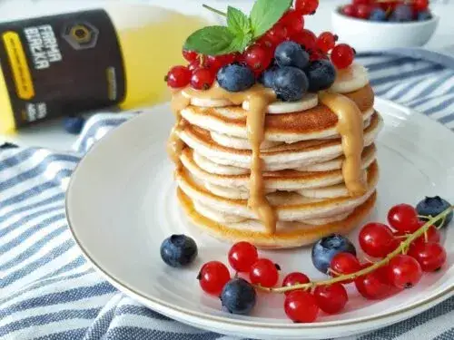 Puszyste proteinowe pancakes: Sekret na idealne śniadanie białkowe